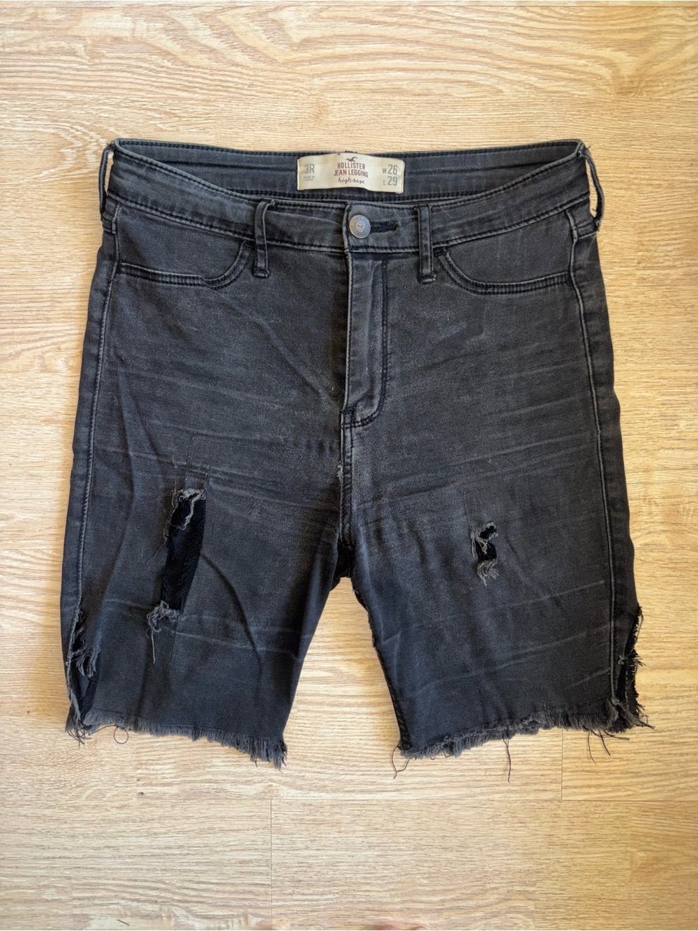Shorts - Picture 5 of 6